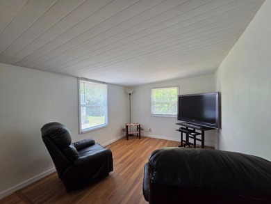 This 2 bed 2 bath home is located in Gateway MHP a 55+ Community - photo 5