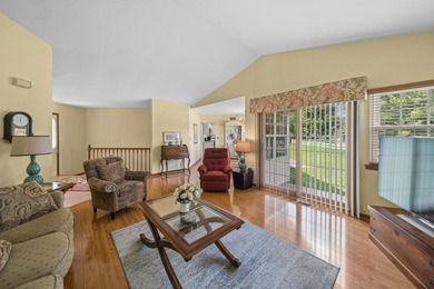 Enjoy the extra green space and privacy on this end unit - photo 4
