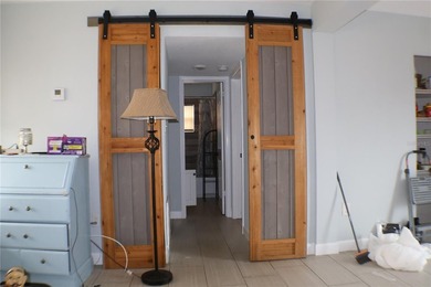 Short Sale. Short Sale. This Canal waterfront home will not last - photo 3