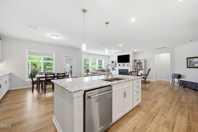 Welcome to 453 Heritage Regency Drive in the sought-after - photo 12
