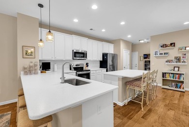 Welcome to luxury coastal living at 120 Queens Cove, Unit B - photo 14
