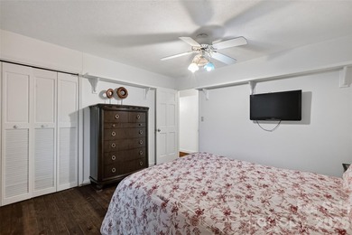 Move In Before School Begins, Large primary suite with large - photo 25