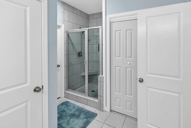 Welcome to luxury coastal living at 120 Queens Cove, Unit B - photo 29