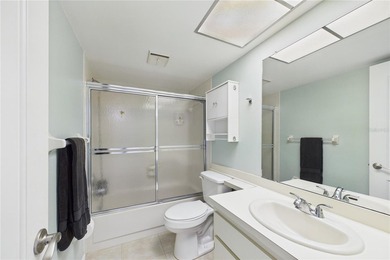 Turnkey Waterfront Condo with Stunning 180? Gulf Views - Move-In - photo 29