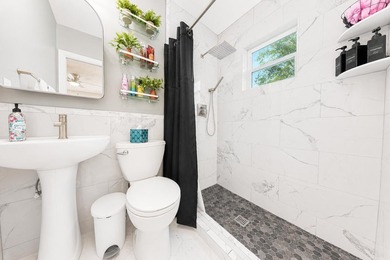 Welcome to this beautifully maintained CBS construction home - photo 33