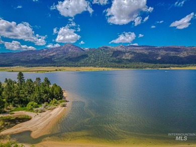 Extraordinary opportunity to own 728 acres of timbered mountain - photo 5
