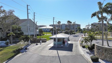 Turnkey Waterfront Condo with Stunning 180? Gulf Views - Move-In - photo 45