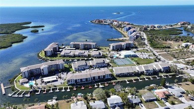 Turnkey Waterfront Condo with Stunning 180? Gulf Views - Move-In - photo 49