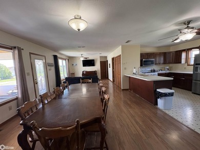 Enjoy the best of lake living with this inviting lakeside ranch - photo 13