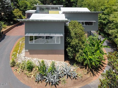 Designed by renowned North Carolina Modernist architect Bill - photo 3
