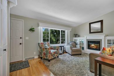 Welcome to this beautifully updated home in the highly desirable - photo 14