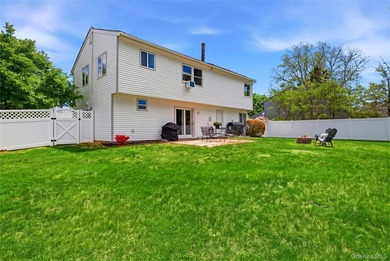 Stunning, Fully Renovated High Ranch in the Heart of East - photo 25