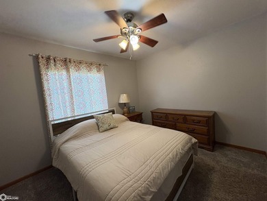 Enjoy the best of lake living with this inviting lakeside ranch - photo 34