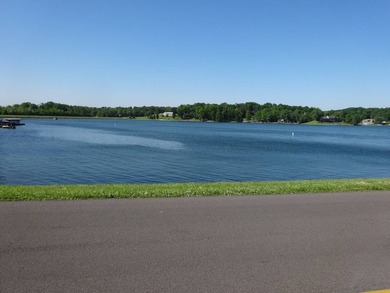 Beautiful building spot for sale, Lot # 193, in the well known - photo 6