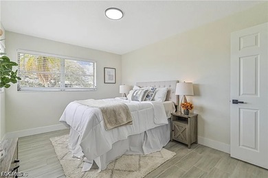 Discover the opportunity to own a completely remodeled 3-bedroom - photo 11