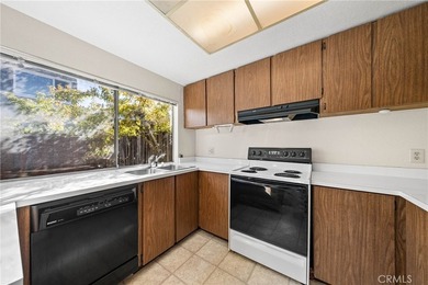 OWN YOUR PERFECT HIDEAWAY IN LAKESIDE NEIGHBORHOOD. Play where - photo 16