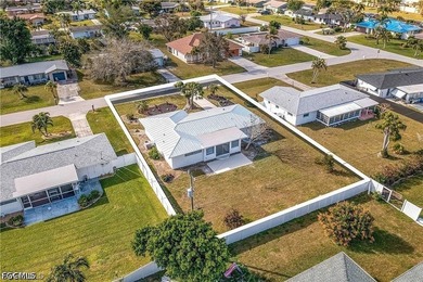 Discover the opportunity to own a completely remodeled 3-bedroom - photo 33