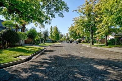 OWN YOUR PERFECT HIDEAWAY IN LAKESIDE NEIGHBORHOOD. Play where - photo 45