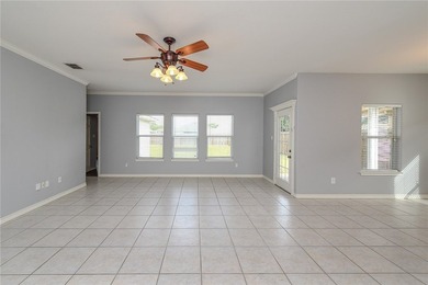 Welcome home to this charming 3 bedroom, 2 bath residence - photo 10