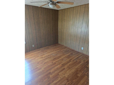 Charming 2-bedroom, 1-bath home centrally located in Corpus - photo 10