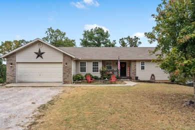 Table Rock Lake Home For Sale in Reeds Spring Missouri