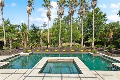 This custom estate perfectly balances the mid-2000s large-scale - photo 43