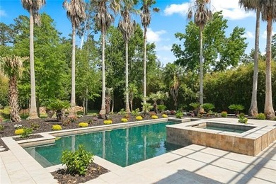 This custom estate perfectly balances the mid-2000s large-scale - photo 46