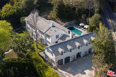 Timeless in style and inviting in spirit, 1801 Westridge Road - photo 1