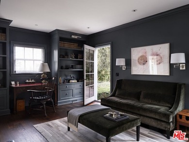 Timeless in style and inviting in spirit, 1801 Westridge Road - photo 5