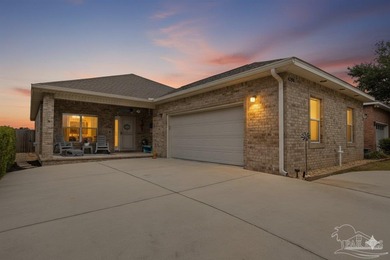 Welcome to the newest custom brick patio home built in Oak - photo 1