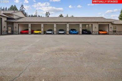 A once-in-a-generation legacy estate offering luxury living - photo 4