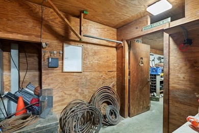MARKET STREET LOCATION| ALMOST 2 ACRES | OFFICE | TWO RESTROOMS - photo 17