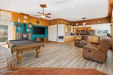 Location, privacy and big-sky views all come together on this