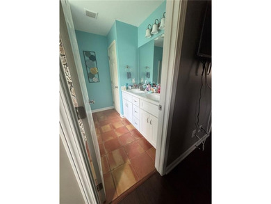 If you're looking for a spacious, yet quaint family home, your - photo 28