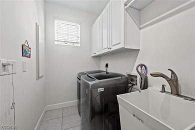 Beautiful and bright turnkey Harbour Landings condo in the - photo 29