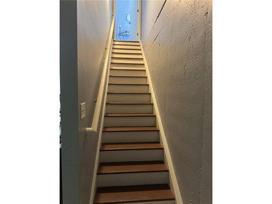 If you're looking for a spacious, yet quaint family home, your - photo 32