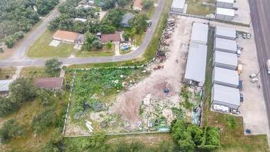 MARKET STREET LOCATION| ALMOST 2 ACRES | OFFICE | TWO RESTROOMS - photo 32