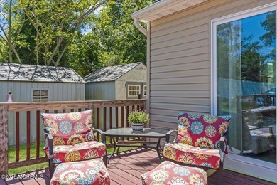 Welcome to this beautifully maintained 4-bedroom, 2-bath ranch - photo 39