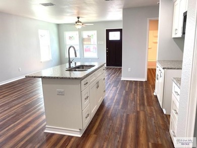 Great Value New Build Custom Beautiful Home, this 3 bed 2 bath - photo 4