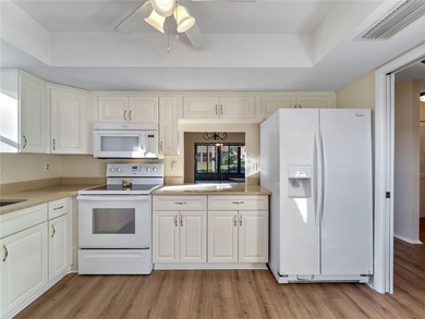 Virtually Staged. Nestled in the quiet, pet friendly community - photo 8