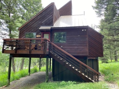 Lake Home For Sale in Island Park, Idaho