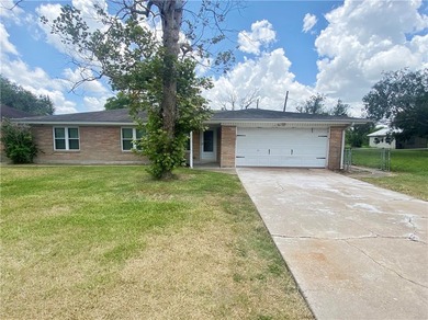 Welcome Home! This two bedroom two bath home in Westerfeld - photo 1