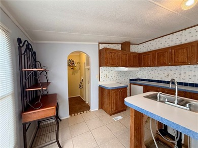 Affordable coastal living in desirable Flour Bluff! Situated on - photo 6