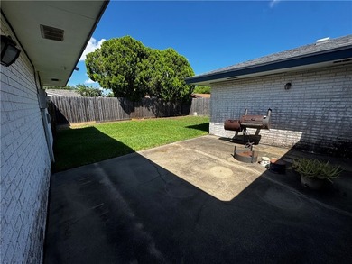 BRING ALL OFFERS! Being sold as is! Come make it yours! Tucked - photo 13