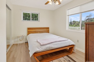 Located in highly desirable Waialae Iki neighborhood on Oahu - photo 15