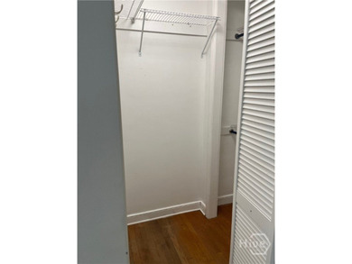Charming bungalow located in the Ardsley Park area. Split - photo 30