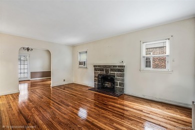Welcome to this rare Bayside Hills opportunity! Situated on a - photo 4