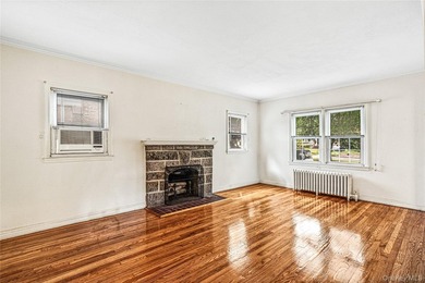 Welcome to this rare Bayside Hills opportunity! Situated on a - photo 5