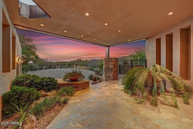 Golf Membership Available! Southwest contemporary luxury meets - photo 9
