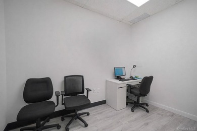 Rare opportunity to OWN professional office space on Main Street - photo 21